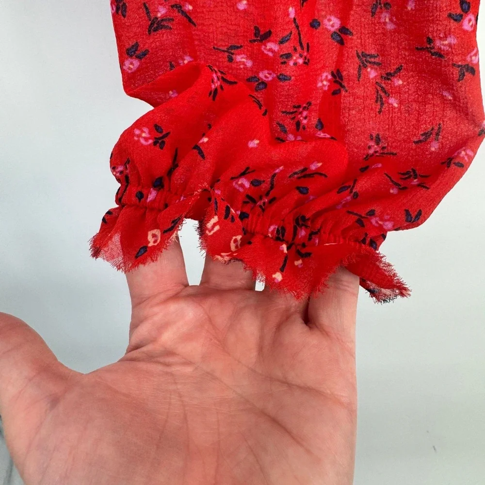 Free People Red Floral Smocked‎ Crop Top Long Sleeve Country Boho Blouse Medium